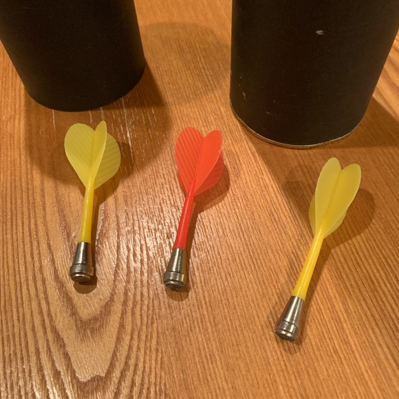 15 inch magnetic reversible dartboard - Picture 5 of 7